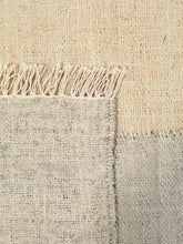 Load image into Gallery viewer, Handwoven Jute & Wool Rug with Abstract Design in Beige & Gray – Flatweave