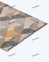 Load image into Gallery viewer, Geometric Wool & Jute Rug with 3D Cube Pattern - Multi-Tone Earthy Palette
