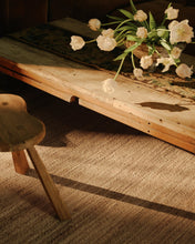 Load image into Gallery viewer, Handwoven Jute & Hemp Rug with Minimalist Block Border | Natural & Cream