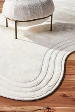 Load image into Gallery viewer, Hand Tufted Minimalist Rug - Kidney Bean Shape Cream | Hand-Tufted Rug USA