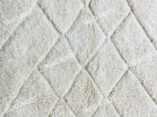 Load image into Gallery viewer, Handwoven White Beni Ourain Rug | Moroccan Wool Simplicity for Modern Decor