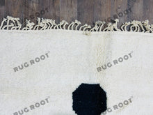 Load image into Gallery viewer, Abstract Dreams | Large Handwoven Moroccan Beni Ourain Rug in Pure White Wool