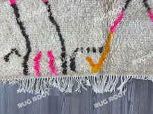 Load image into Gallery viewer, Moroccan Modern | Handwoven Azilal Rug with Pink and Black Accents