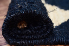 Load image into Gallery viewer, Handwoven Jute Rug with Black & Natural Diamond Pattern - Flatweave Design