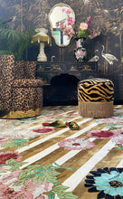 Load image into Gallery viewer, Hand-Tufted Designer Floral Crane Rug - 9' x 12' Gold Color