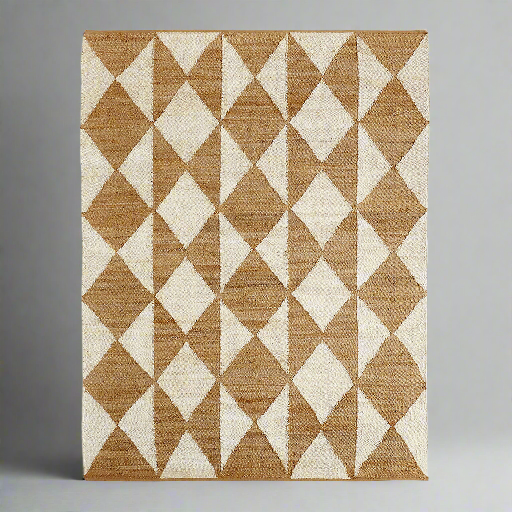Handwoven Jute & Wool Rug – Natural & White Geometric Diamond Pattern