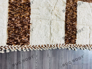 Cozy White Rug with Tribal Accents | Handwoven Moroccan Wool for Bedrooms