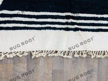Load image into Gallery viewer, Abstract Dreams | Large Handwoven Moroccan Beni Ourain Rug in Pure White Wool
