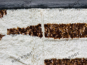 Cozy White Rug with Tribal Accents | Handwoven Moroccan Wool for Bedrooms