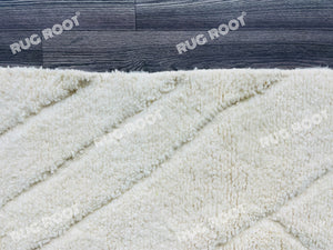Handwoven White Beni Ourain Rug | Moroccan Wool Simplicity for Modern Decor