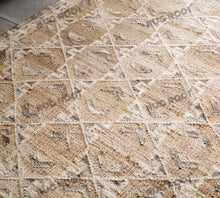 Load image into Gallery viewer, Handwoven Wool &amp; Jute Rug with Geometric Diamond Pattern in Natural &amp; Beige – Flatweave
