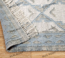 Load image into Gallery viewer, Handwoven Wool &amp; Jute Rug with Blue &amp; Ivory Geometric Pattern – Flatweave
