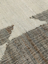 Load image into Gallery viewer, Handwoven Wool &amp; Jute Rug with Geometric Block Pattern in Gray &amp; Ivory – Flatweave
