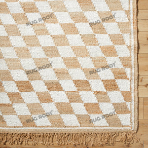 Handwoven Jute & Cotton Rug – Natural & White Diamond Checkered Pattern with Fringe
