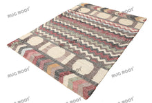 Load image into Gallery viewer, Handwoven Wool &amp; Jute Rug with Zigzag &amp; Chevron Pattern - Multicolor
