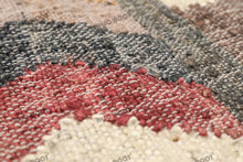 Load image into Gallery viewer, Handwoven Wool &amp; Jute Rug with Zigzag &amp; Chevron Pattern - Multicolor
