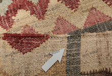 Load image into Gallery viewer, Handwoven Wool &amp; Jute Rug with Zigzag &amp; Chevron Pattern - Multicolor
