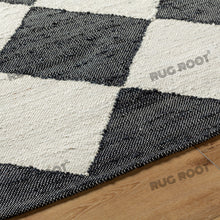 Load image into Gallery viewer, Handwoven Jute &amp; Wool Rug with Geometric Diamond Design - Black &amp; Ivory
